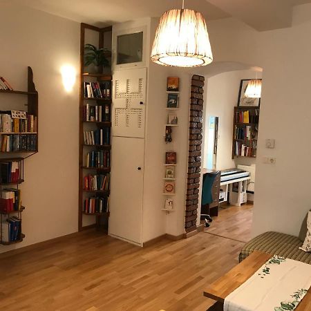 Nice Apartment Near Schoenbrunn And Downtown ウィーン エクステリア 写真