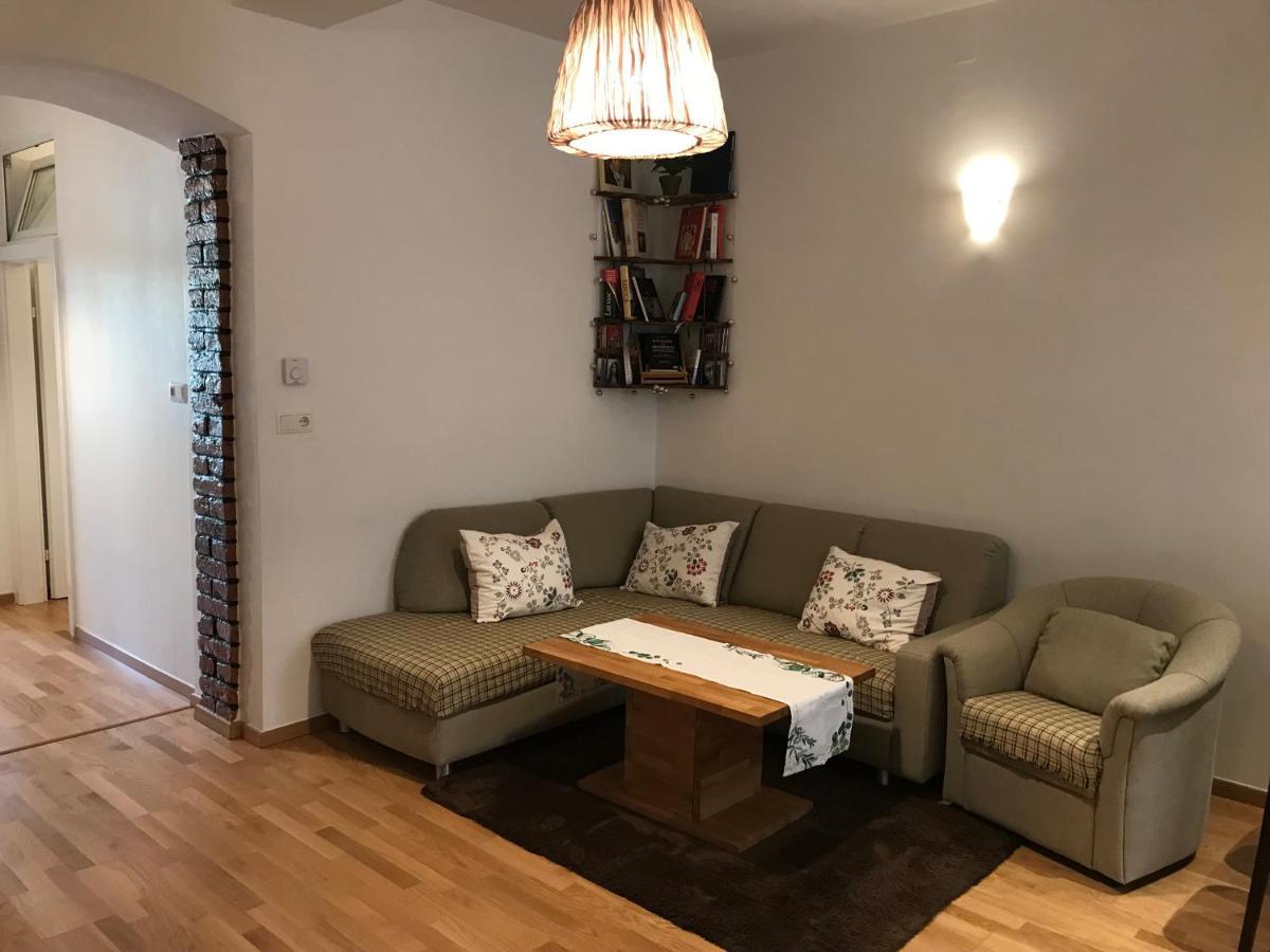Nice Apartment Near Schoenbrunn And Downtown ウィーン エクステリア 写真