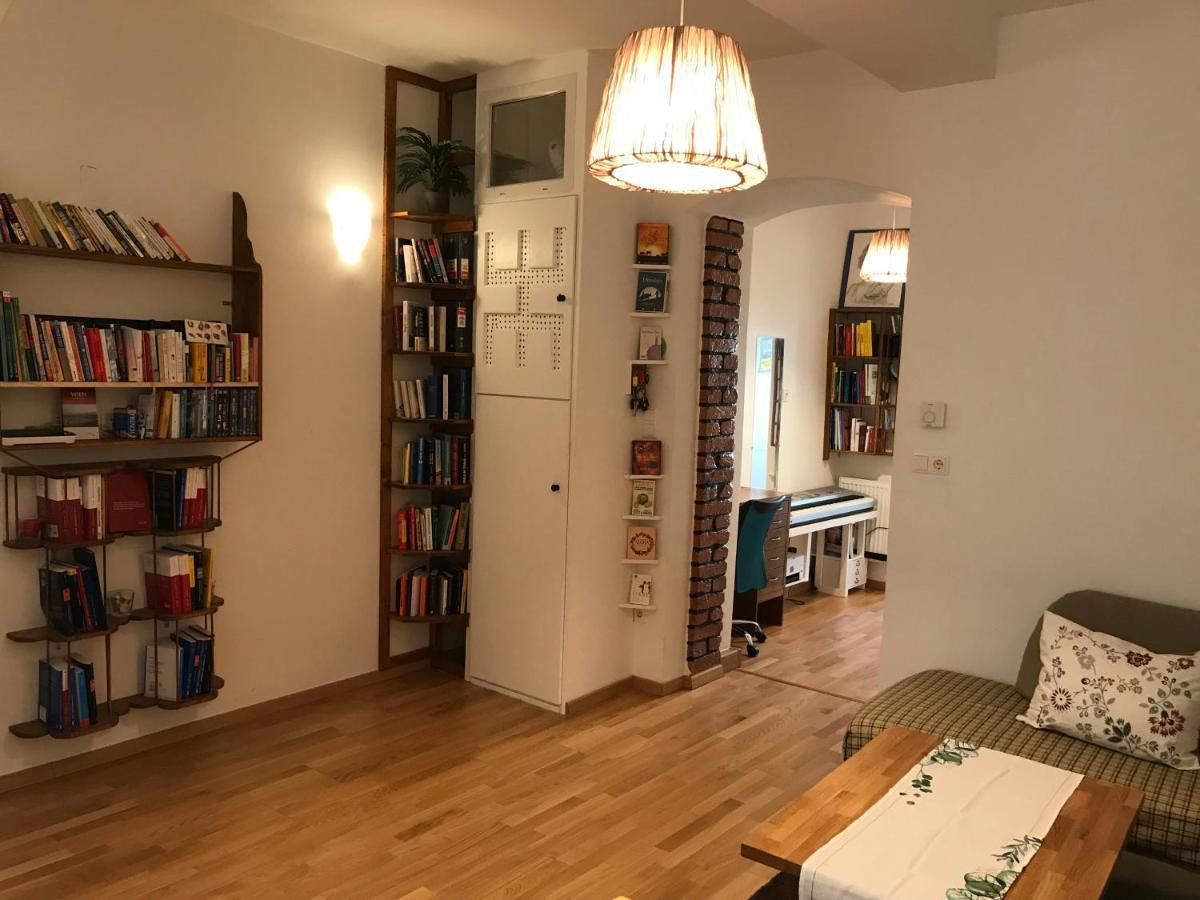 Nice Apartment Near Schoenbrunn And Downtown ウィーン エクステリア 写真